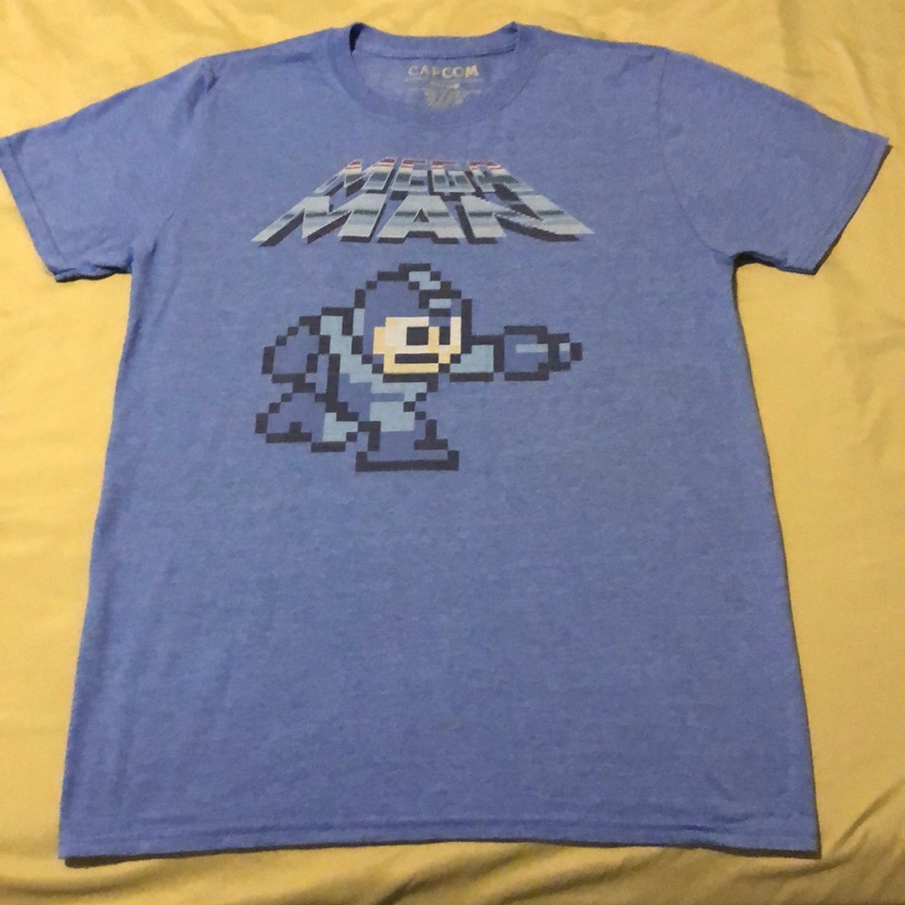 NWT Mega Man T-shirt size M